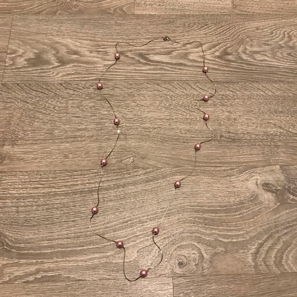 💚4 for $30💚 LIKE NEW! Silver Pink Necklace & Earring - Picture 2 of 5